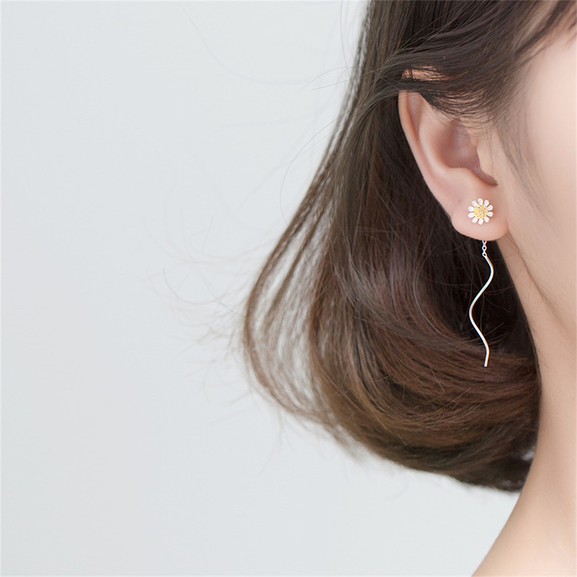 Wave Threader Dangle Earrings in Sterling Silver with Sun Flower Daisy Design - sugarkittenlondon