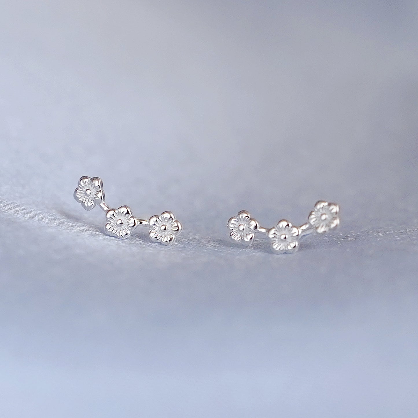 Mini 925 Sterling Silver Triple Flower Line Wave Post Stud Earrings - sugarkittenlondon