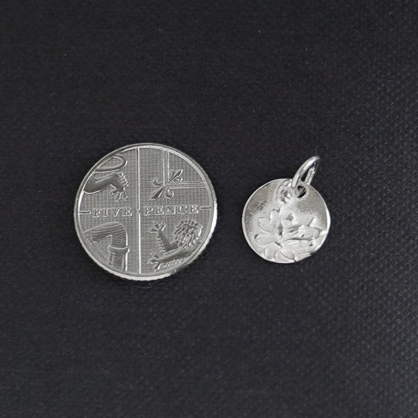 Sterling Silver Star Pendant Lotus Yoga Zen Namaste for Necklace & Bracelet - sugarkittenlondon