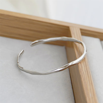 Sterling Silver Solid Polished Hammered Cuff Bangle Bracelet 55mm 7.5g Boxed - sugarkittenlondon