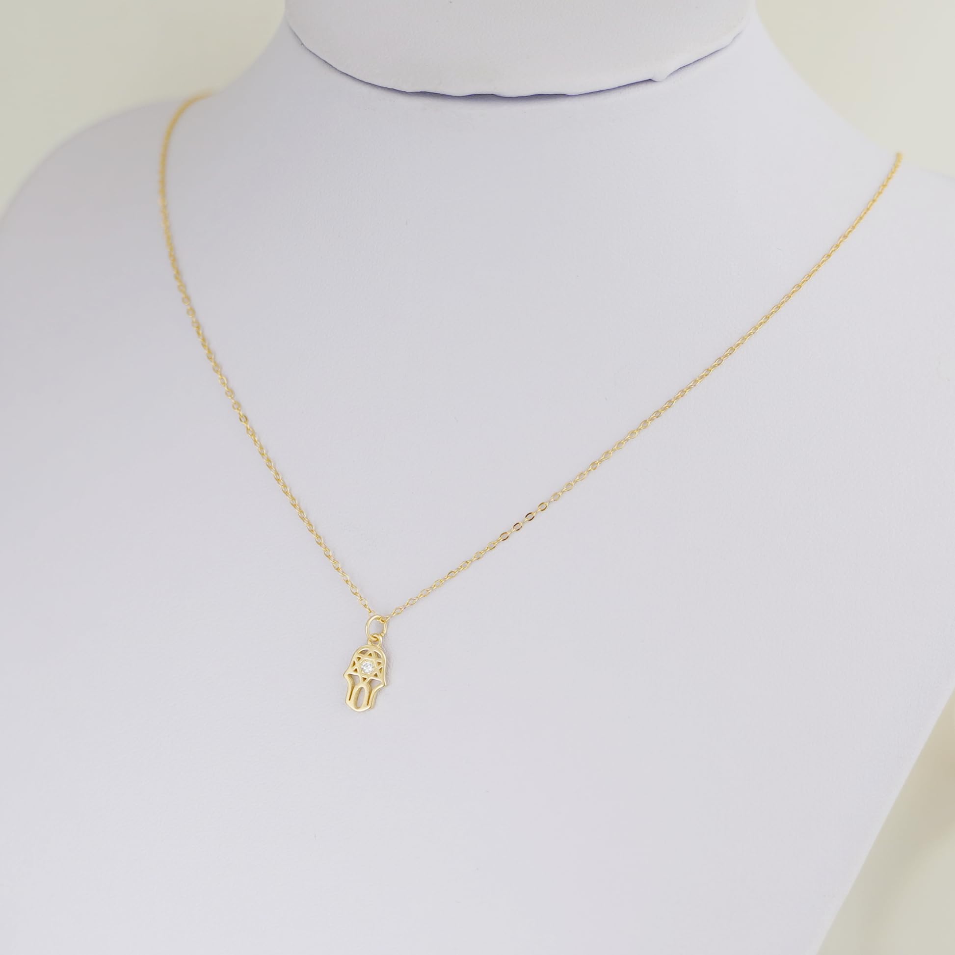 3-Tone Mixed Link Chain on necklace form with small gold-tone charm at center