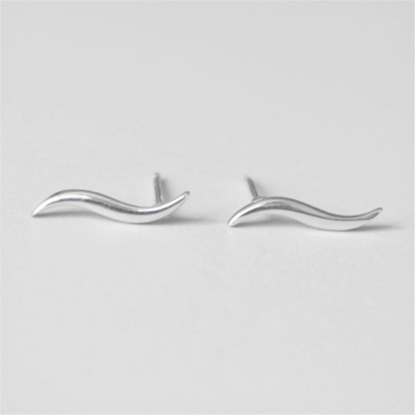 Wavy vine climber stud earrings set, curved wave profile with straight backing posts
