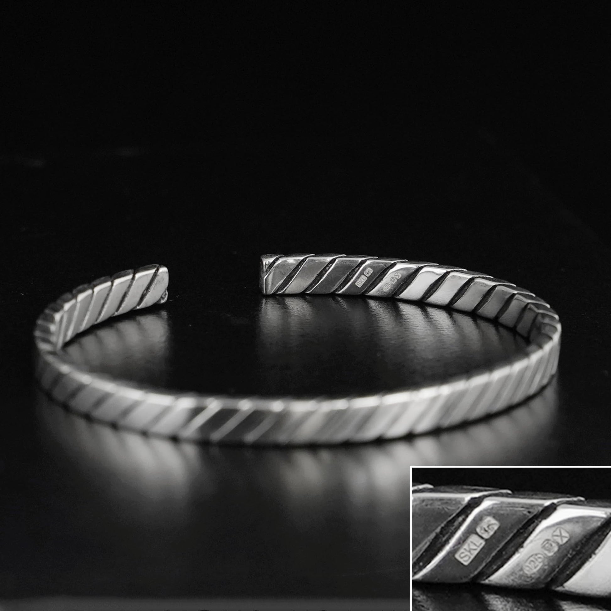 Oxidised rope cuff bangle, silver-tone rope texture with angled ribbed links