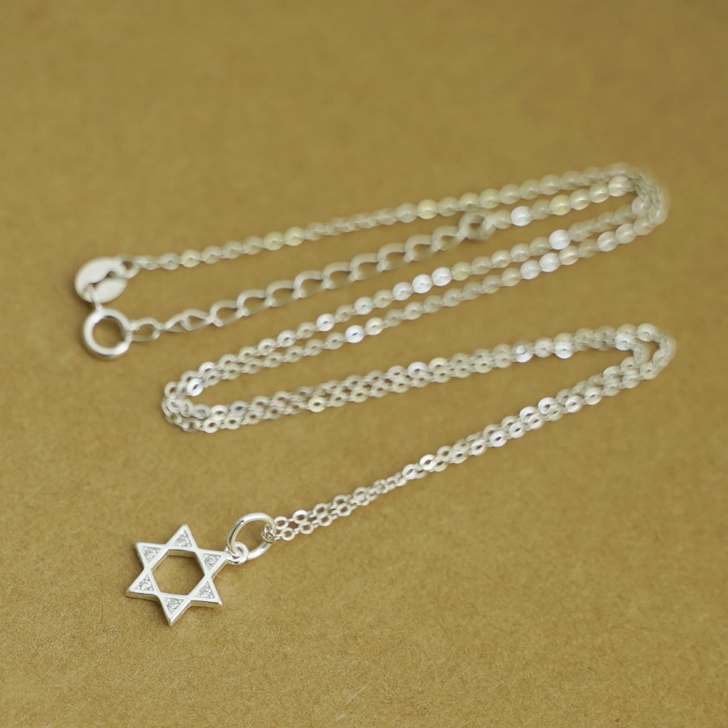 3-Tone Mixed Link Chain in silver tone with star-shaped charm and oval-link links