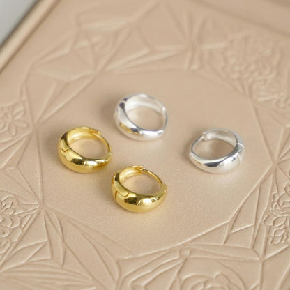 Teardrop hoop huggie earrings set: gold and silver, round clasp shape
