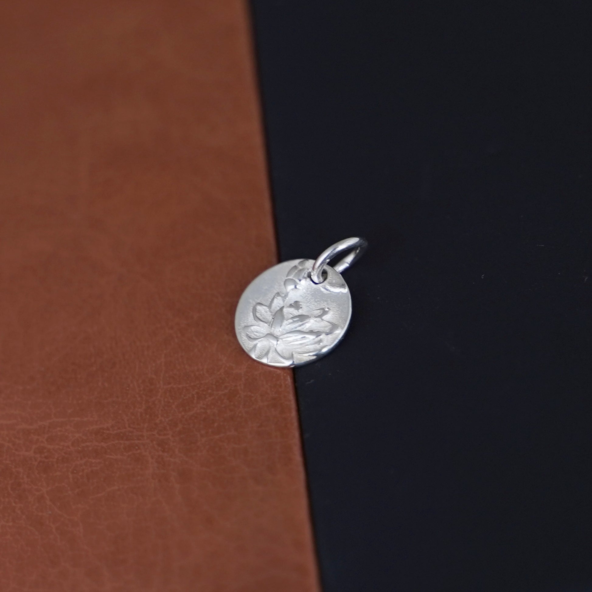Sterling Silver Star Pendant Lotus Yoga Zen Namaste for Necklace & Bracelet - sugarkittenlondon