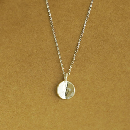 Rhodium curb chain necklace with round mirror-like disc pendant
