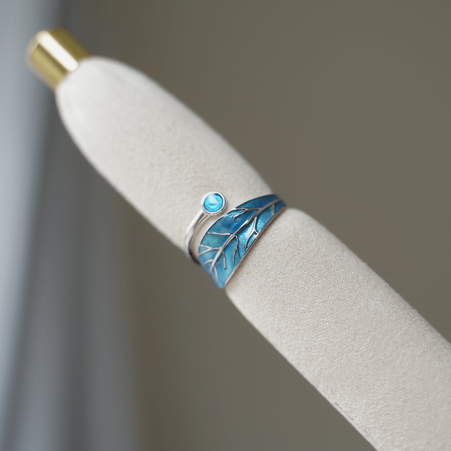 Sterling Silver Glazed Green Blue Tree Leaf Dot Wrap Open Band Ring