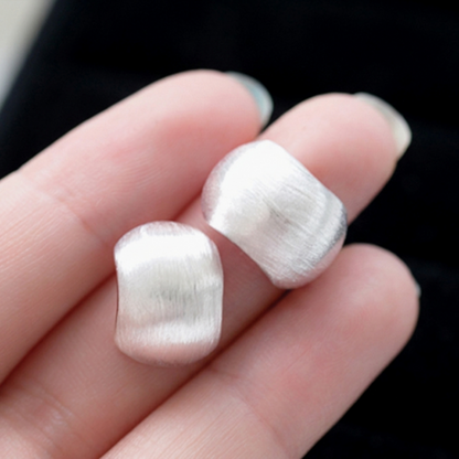Brushed Half-Hoop Drops