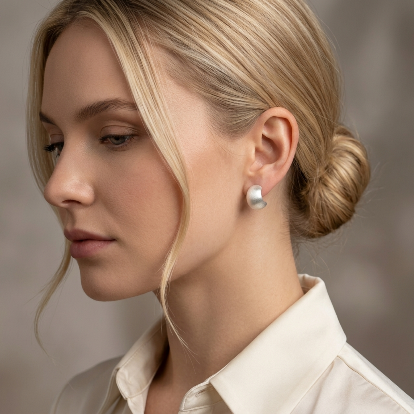 Brushed Half-Hoop Drops