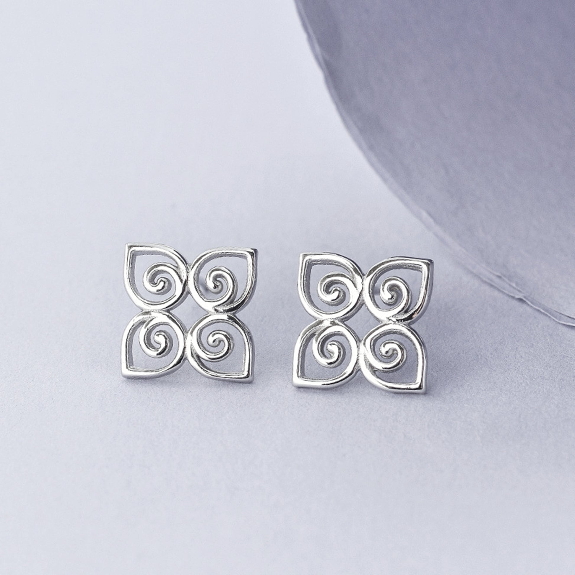 Sterling Silver Celtic Knot Square Floral Filigree Stud Earrings - sugarkittenlondon