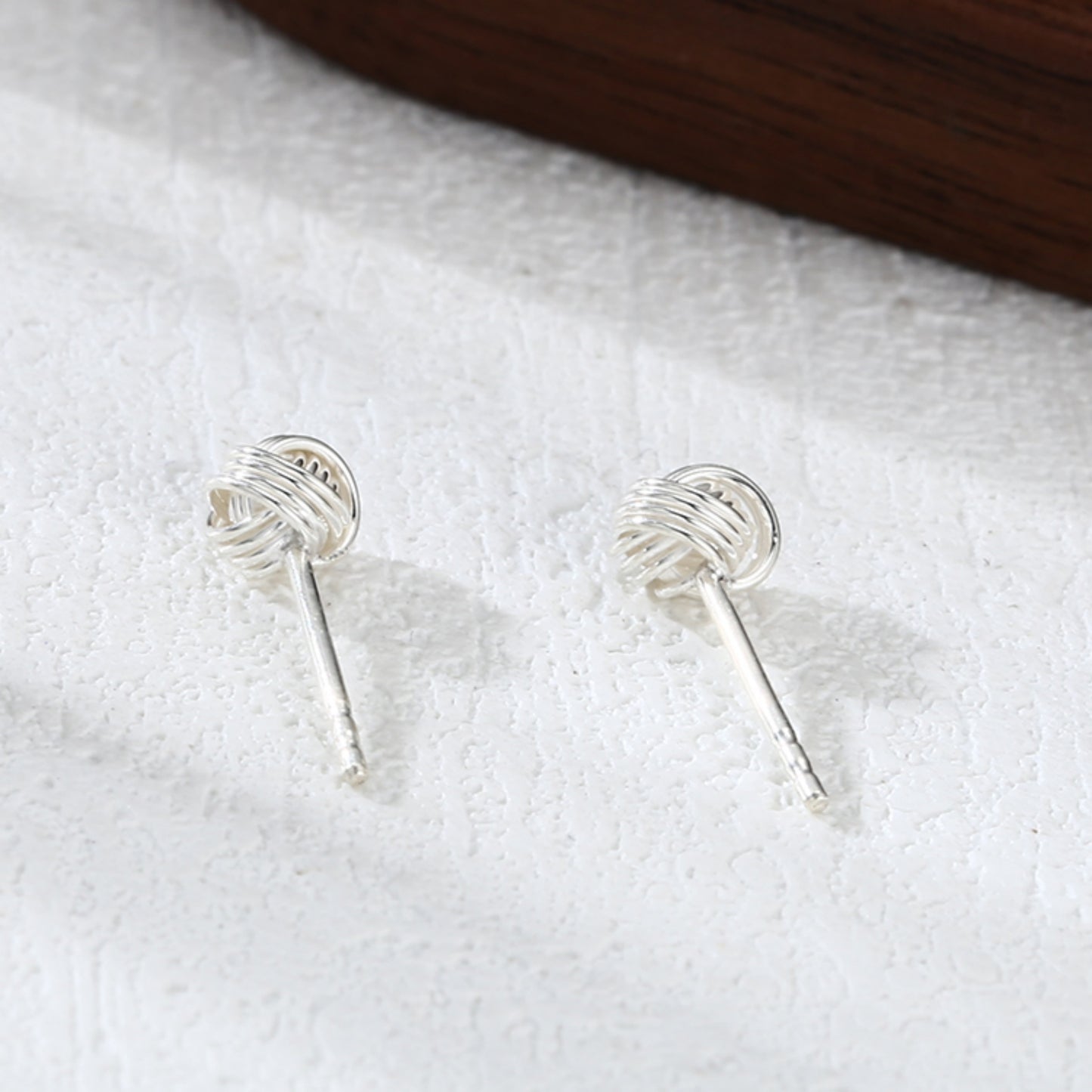 Sterling Silver 5mm Twisted Love Knot Wool Knot Stud Earrings
