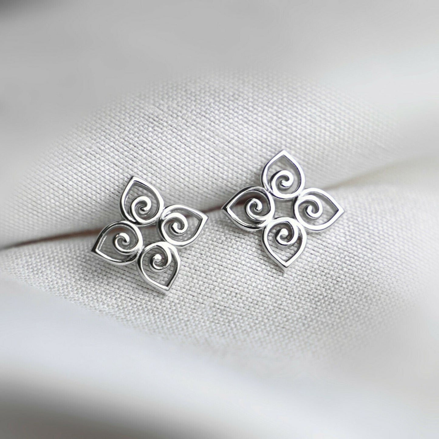 Sterling Silver Celtic Knot Square Floral Filigree Stud Earrings - sugarkittenlondon
