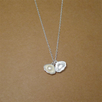925 Sterling Silver Shell Necklace with Natural Freshwater Pearl - sugarkittenlondon