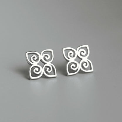 Sterling Silver Celtic Knot Square Floral Filigree Stud Earrings - sugarkittenlondon