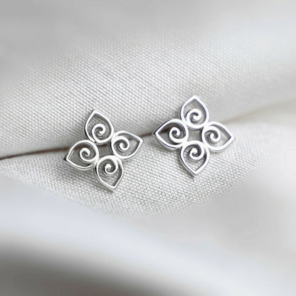 Sterling Silver Celtic Knot Square Floral Filigree Stud Earrings - sugarkittenlondon