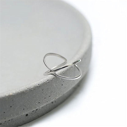 Rhodium-plated Sterling Silver Criss Cross Infinity Love Knot Open End Ring - sugarkittenlondon