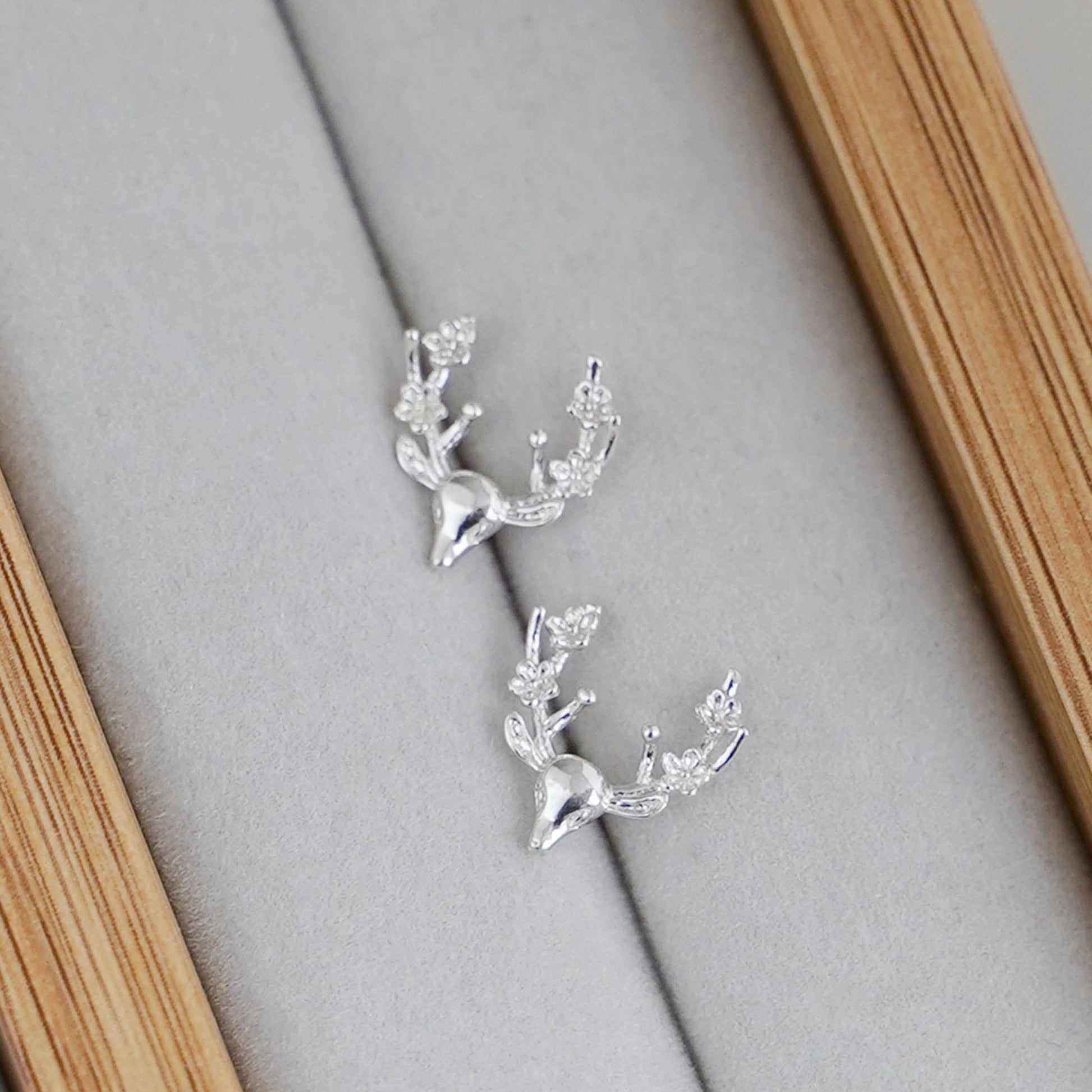 925 Sterling Silver Minimalist Skull Earrings with Deer Head and Flowers - sugarkittenlondon