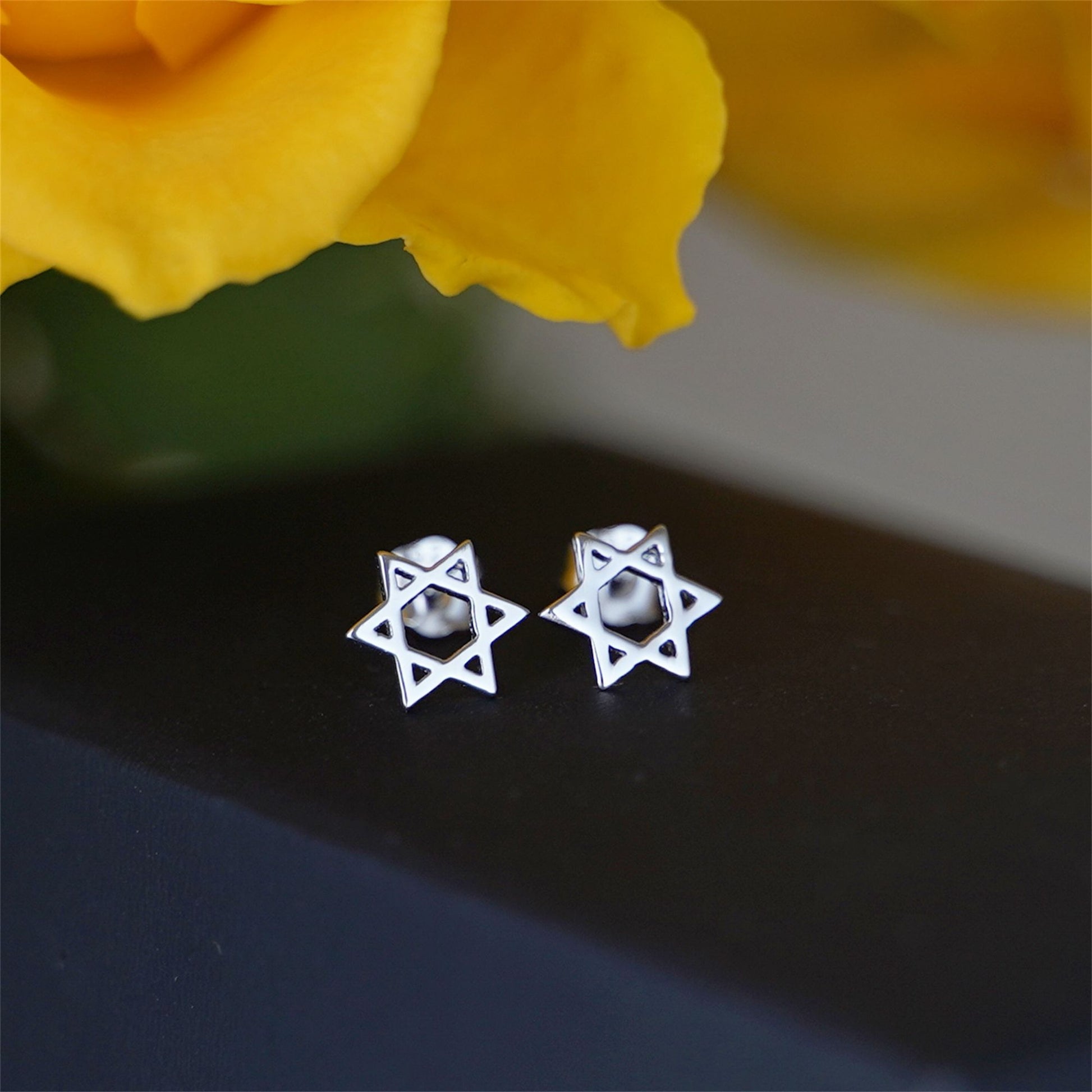 Sterling Silver 7.5mm Six Pointed Hex Star of David Stud Earrings - sugarkittenlondon