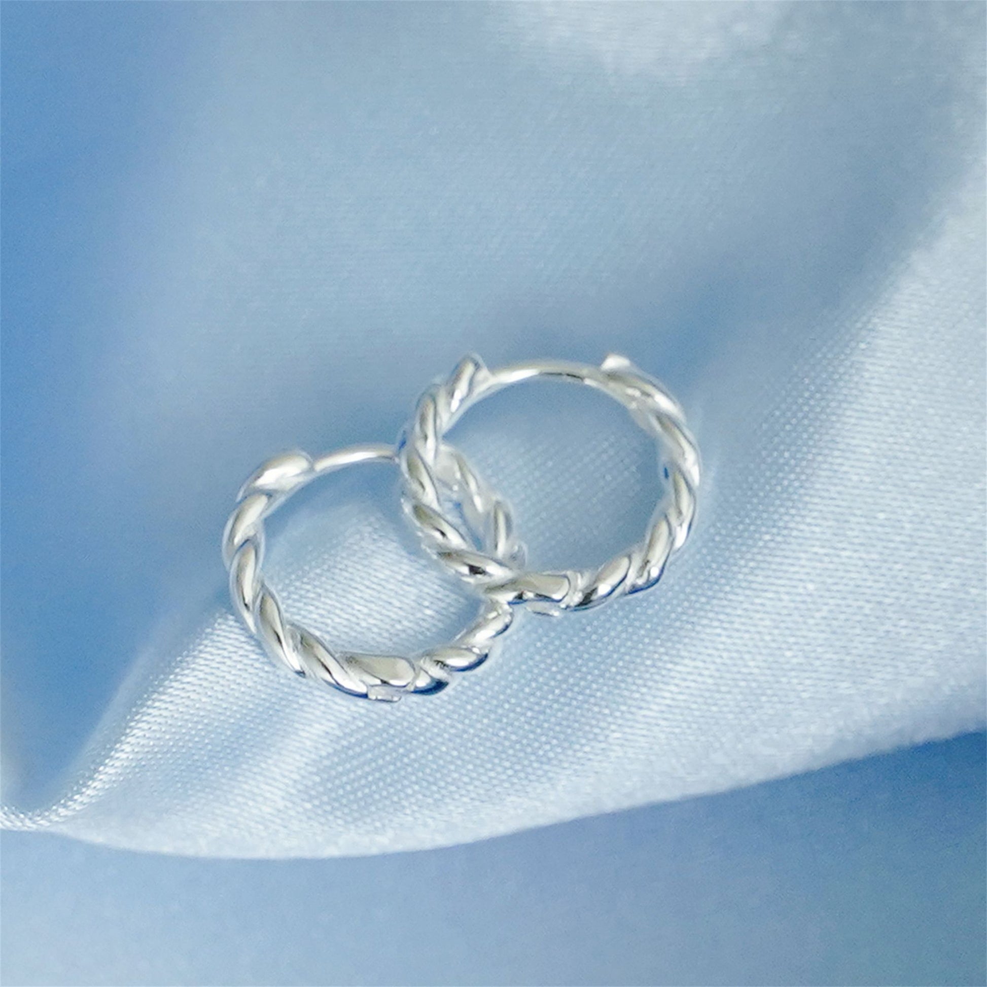 925 Sterling Silver 10mm Twist Wave Wire Huggie Cuff Earrings - sugarkittenlondon