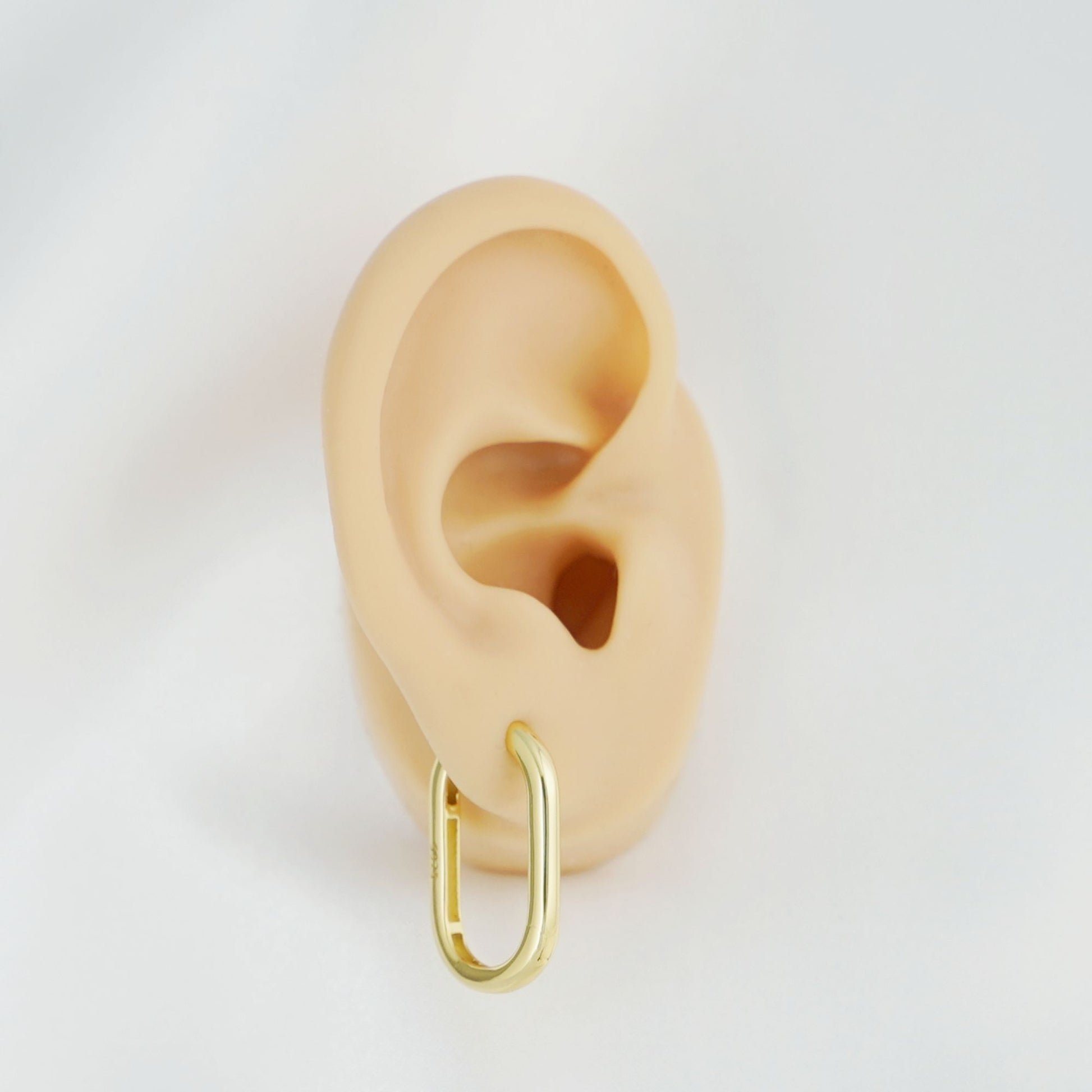 26mm 18K Gold Oval Hoop Earrings with Sterling Silver Backing - sugarkittenlondon