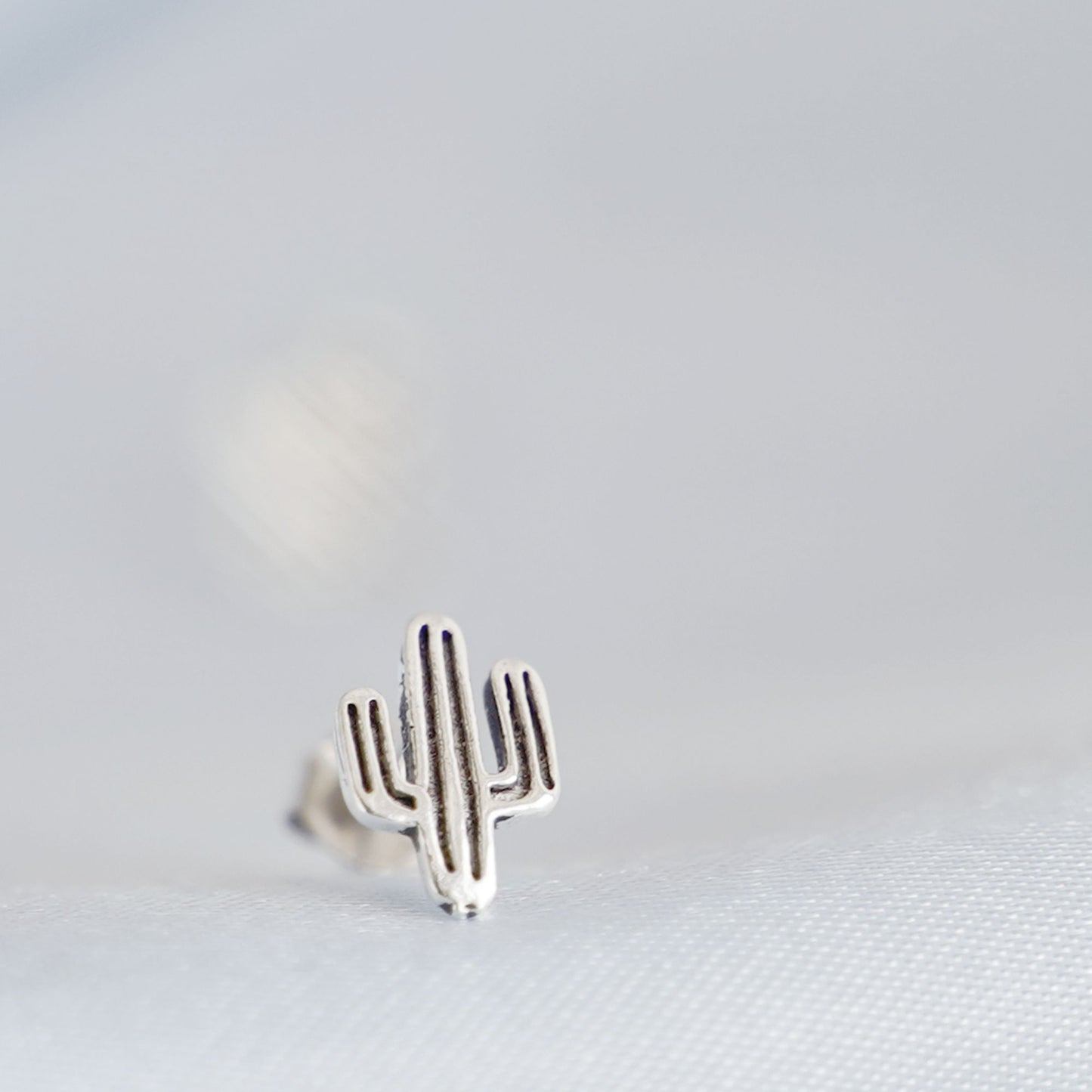 Sterling Silver Oxidized Vintage Cactus Cacti Palm Stud Earrings - sugarkittenlondon