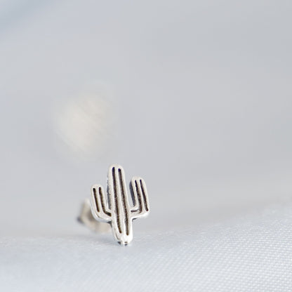 Sterling Silver Oxidized Vintage Cactus Cacti Palm Stud Earrings - sugarkittenlondon