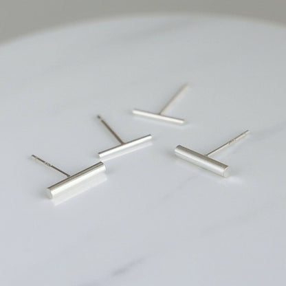 Sterling Silver Bar Line Linear Column Minimalist Simple Stud Earrings - sugarkittenlondon