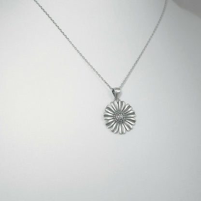 Sterling Silver 17mm Solid Oxidised Retro Daisy Sun Flower Pendant