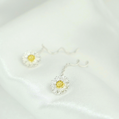 Sunflower Pull-Through Wave Threader Dangle Earrings in Sterling Silver - sugarkittenlondon