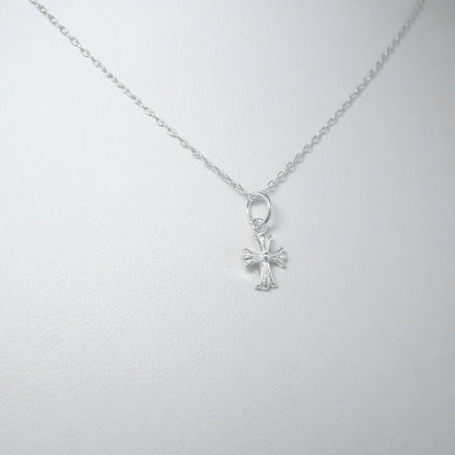 Sterling Silver Cross Pendant with Fleur De Lis Design (7mm x 7mm) - sugarkittenlondon