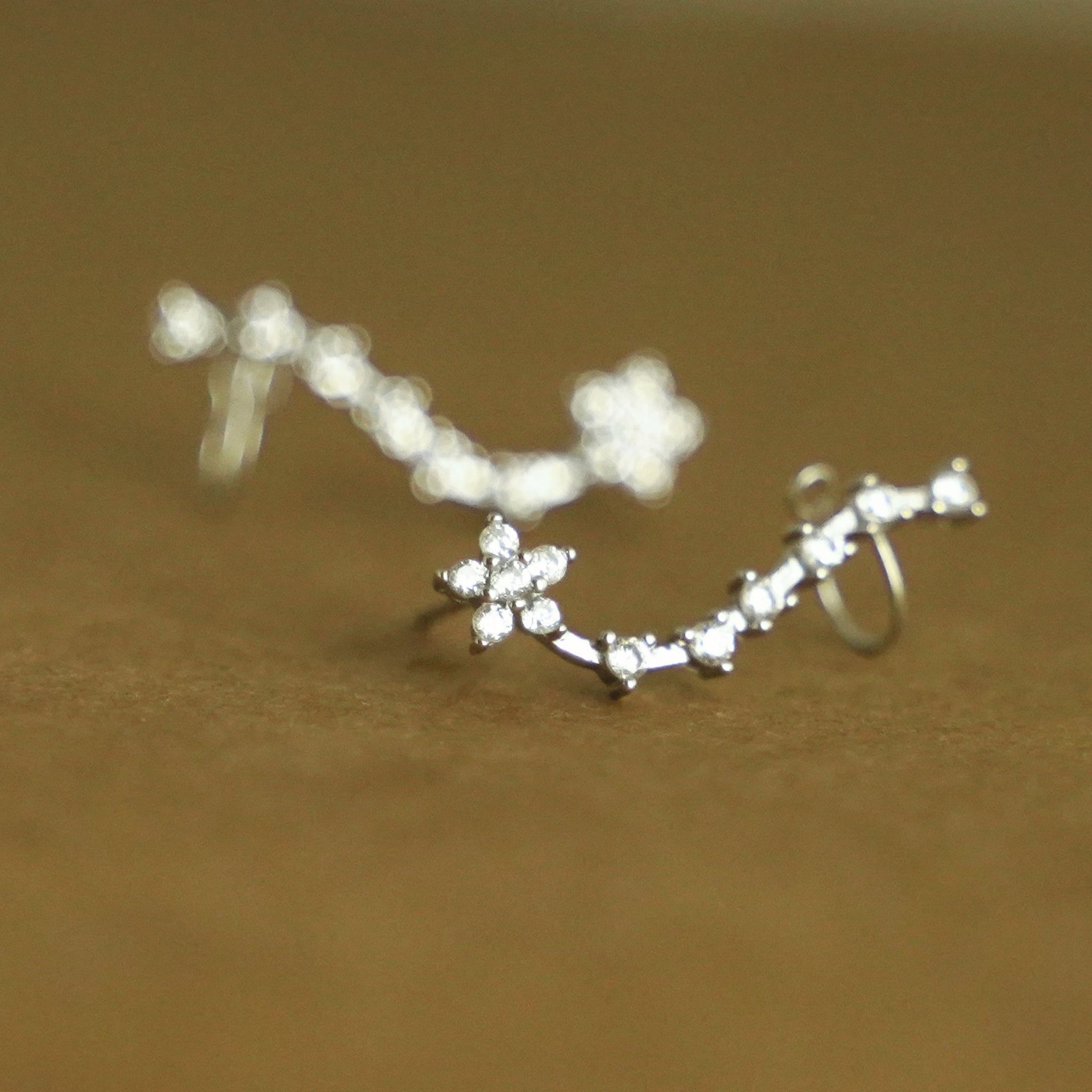 925 Sterling Silver CZ Polaris Celestial Stars Crawler Earrings - sugarkittenlondon