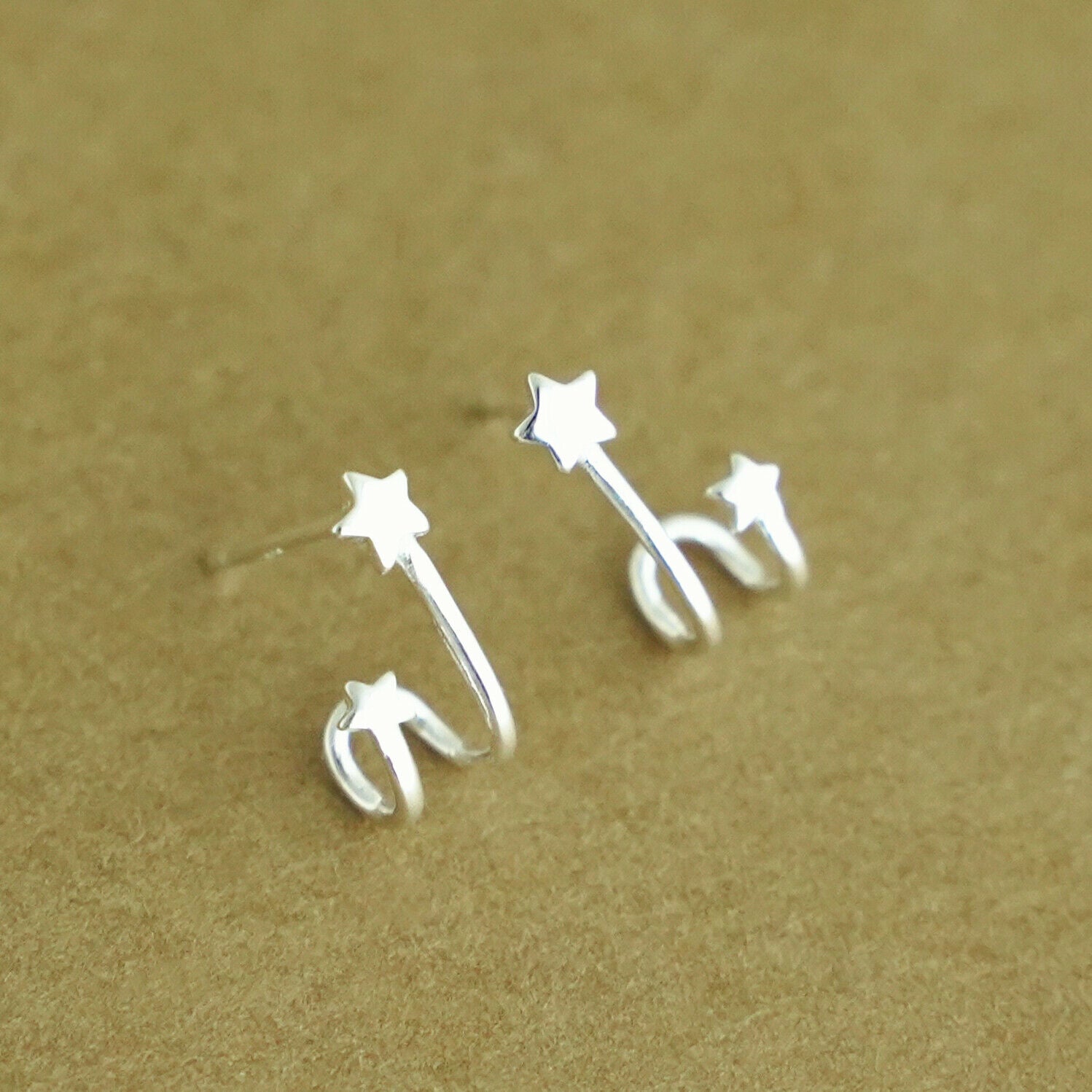 Sterling Silver Huggie Cuff Stud Earrings with Double Shooting Stars in 2 Tones - sugarkittenlondon