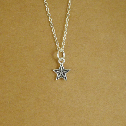 2 Sterling Silver Retro Small Starfish Star Charms Pendants - sugarkittenlondon