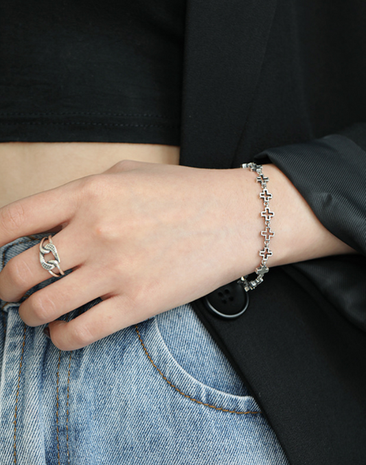 Sterling Silver Oxidized Linked Sideways Cross Horizontal Chain Bracelet - sugarkittenlondon